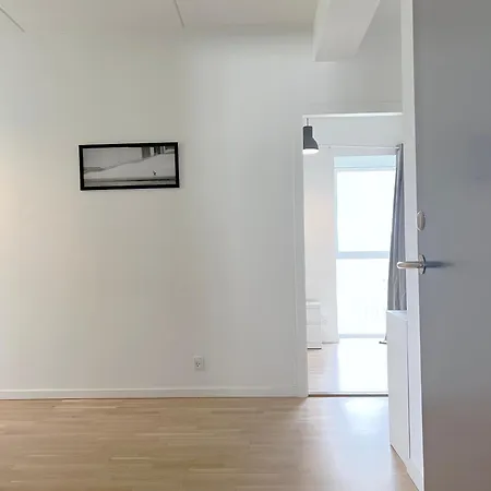 Spacious 3 Bedroom With Balcony At Richard Mortensens Vej Kodaň