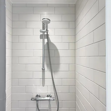 Spacious 3 Bedroom With Balcony At Richard Mortensens Vej Kodaň