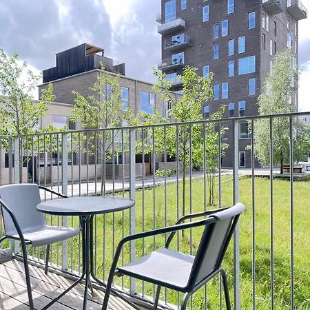 Spacious 3 Bedroom With Balcony At Richard Mortensens Vej Copenaghen