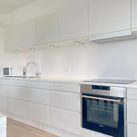 Spacious 3 Bedroom With Balcony At Richard Mortensens Vej Kodaň