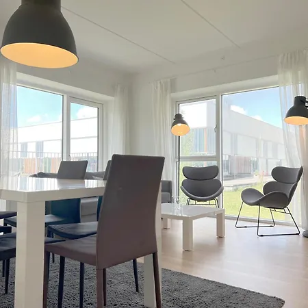 Lägenhet Spacious 3 Bedroom With Balcony At Richard Mortensens Vej