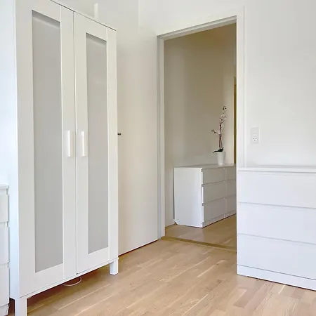 Lägenhet Spacious 3 Bedroom With Balcony At Richard Mortensens Vej *